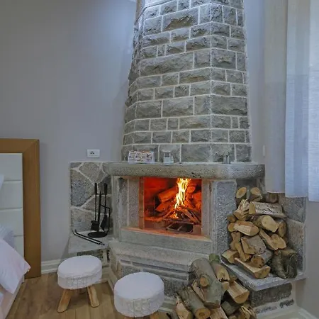 Lodge 1 Κορυτσά