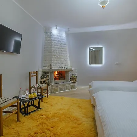 Lodge 1 Korce