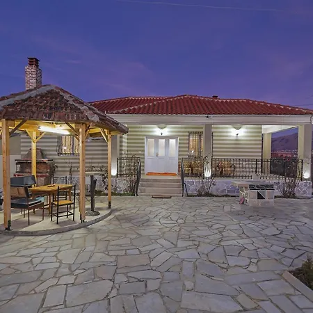 Alojamento de Turismo Selvagem 1