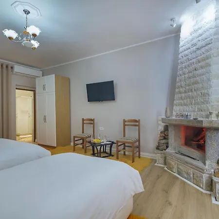 Alojamento de Turismo Selvagem 1