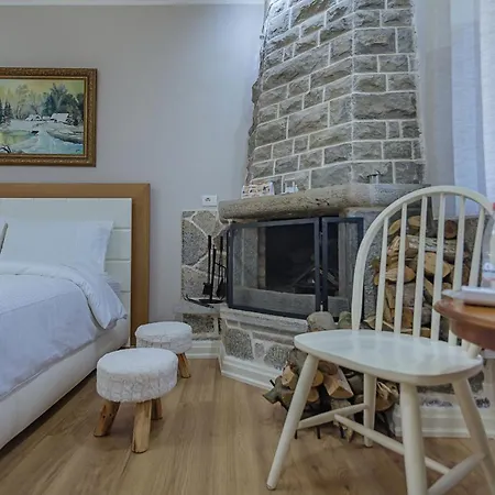 Alojamento de Turismo Selvagem 1 *