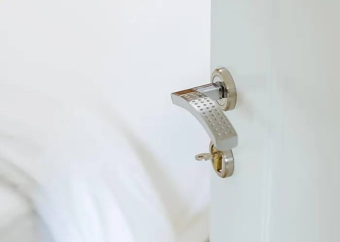 1 Alojamento de Turismo Selvagem *